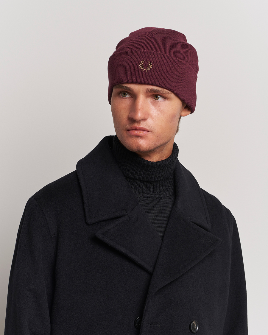 Herren | Fred Perry Merino Wool Beanie Oxblood | Fred Perry | Merino Wool Beanie Oxblood