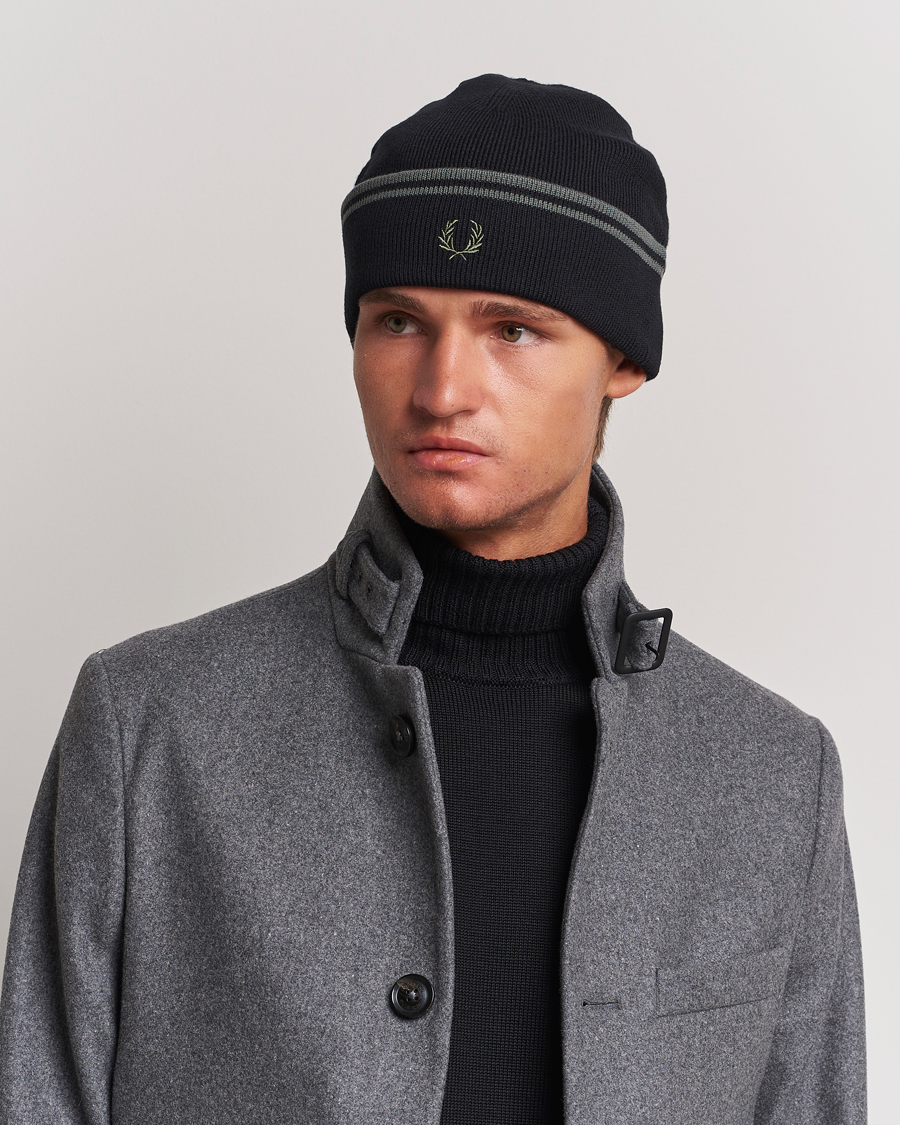 Herren | Fred Perry Twin Tipped Merino Beanie Black | Fred Perry | Twin Tipped Merino Beanie Black