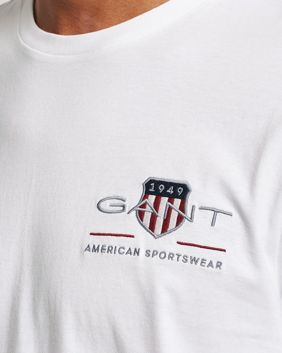 Herren | T-Shirts | GANT | Archive Shield Small Logo T-Shirt White