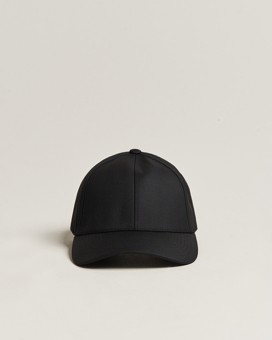 Herren | Varsity Headwear Wool Tech Baseball Cap Black | Varsity Headwear | Wool Tech Baseball Cap Black