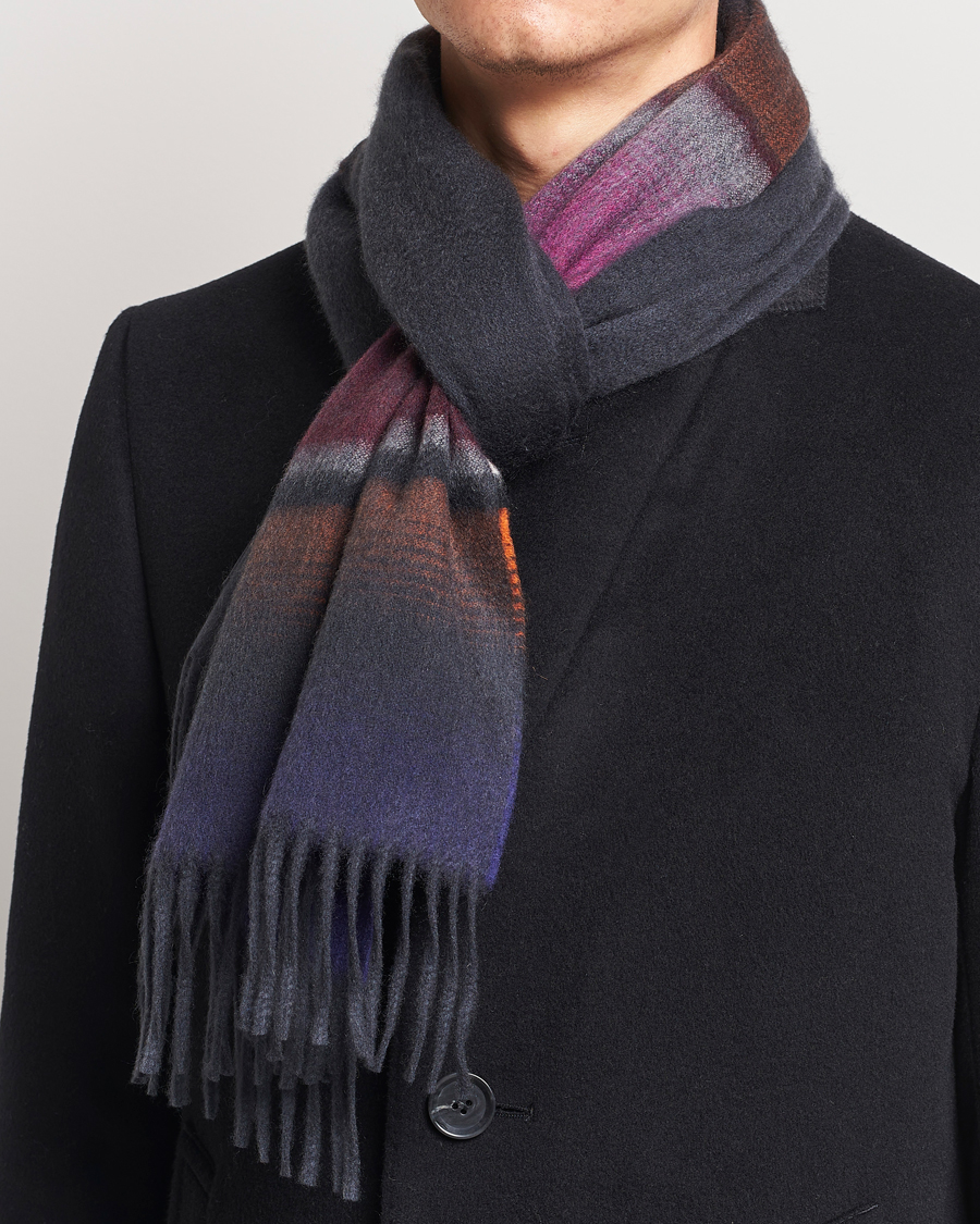 Herren | Begg & Co Solid/Checked Cashmere Scarf 36*183cm Midnight Pink | Begg & Co | Solid/Checked Cashmere Scarf 36*183cm Midnight Pink