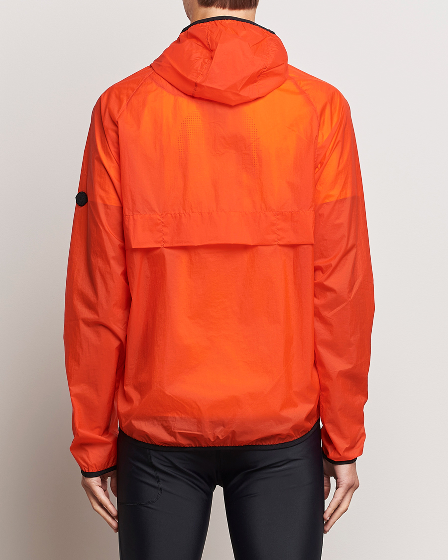 Herren | Jacken | District Vision | Ultralight Packable DWR Wind Jacket Tangerine