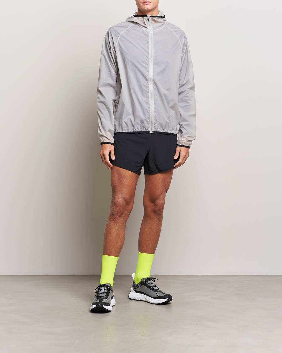 Herren | Shorts | District Vision | 5 Inch Training Shorts Black