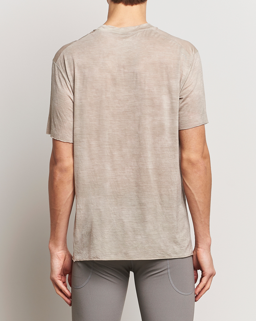 Herren | T-Shirts | Satisfy | CloudMerino T-Shirt Sun Bleached Greige