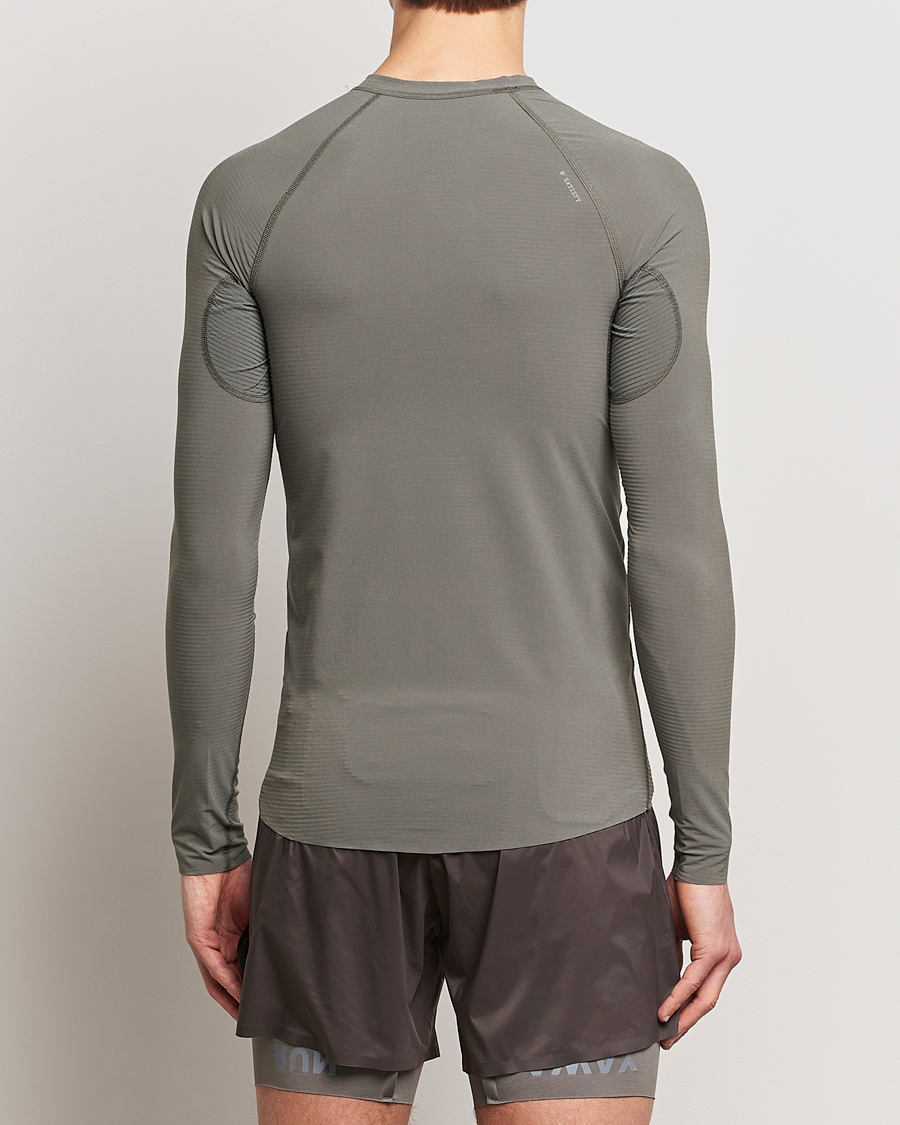 Herren | T-Shirts | Satisfy | CoffeeThermal Base Layer Dark Natural