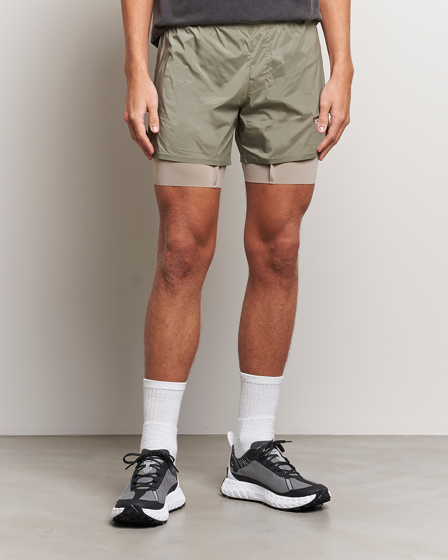 Herren | Shorts | Satisfy | TechSilk 8 Inch Shorts Vetiver