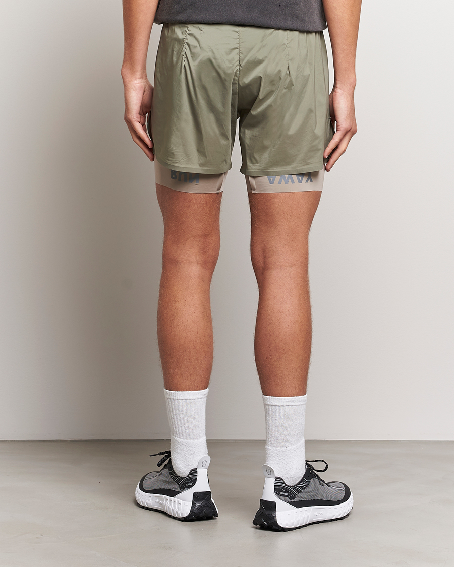 Herren | Shorts | Satisfy | TechSilk 8 Inch Shorts Vetiver