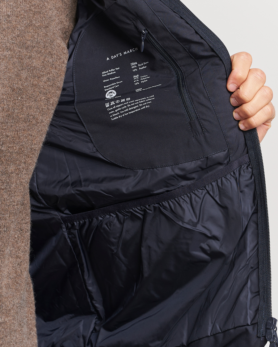 Herren | Jacken | A Day's March | Alford Puffer Vest Navy