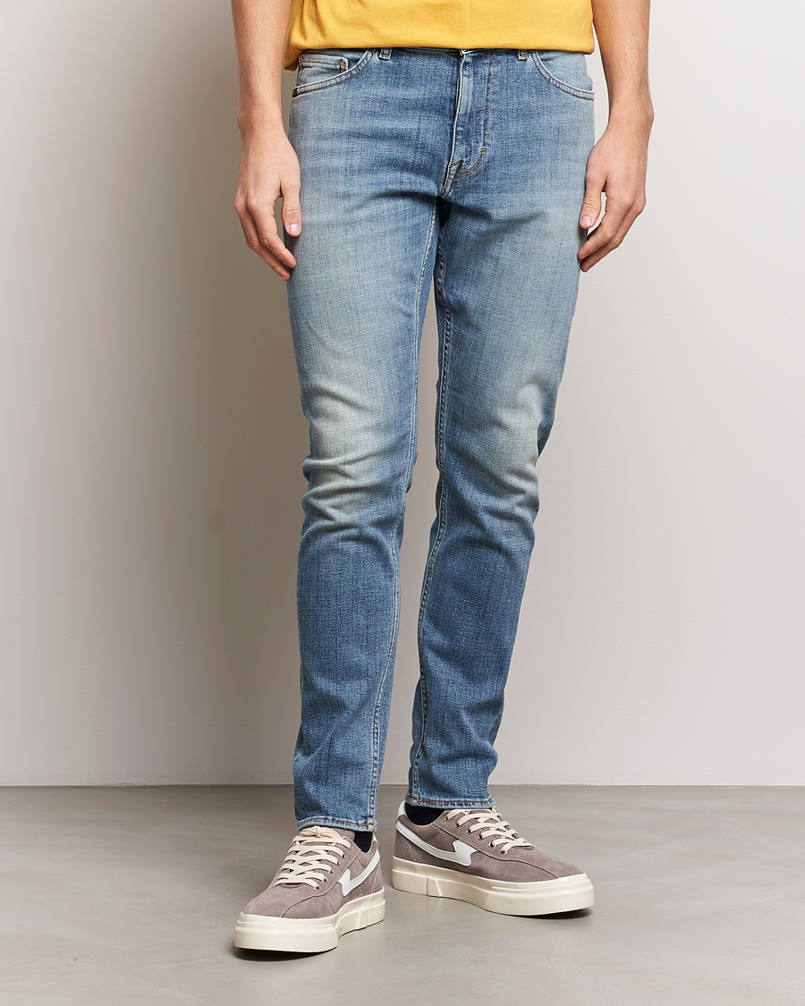 Herren | Slim fit | Tiger of Sweden | Evolve Stretch Cotton Jeans Medium Blue