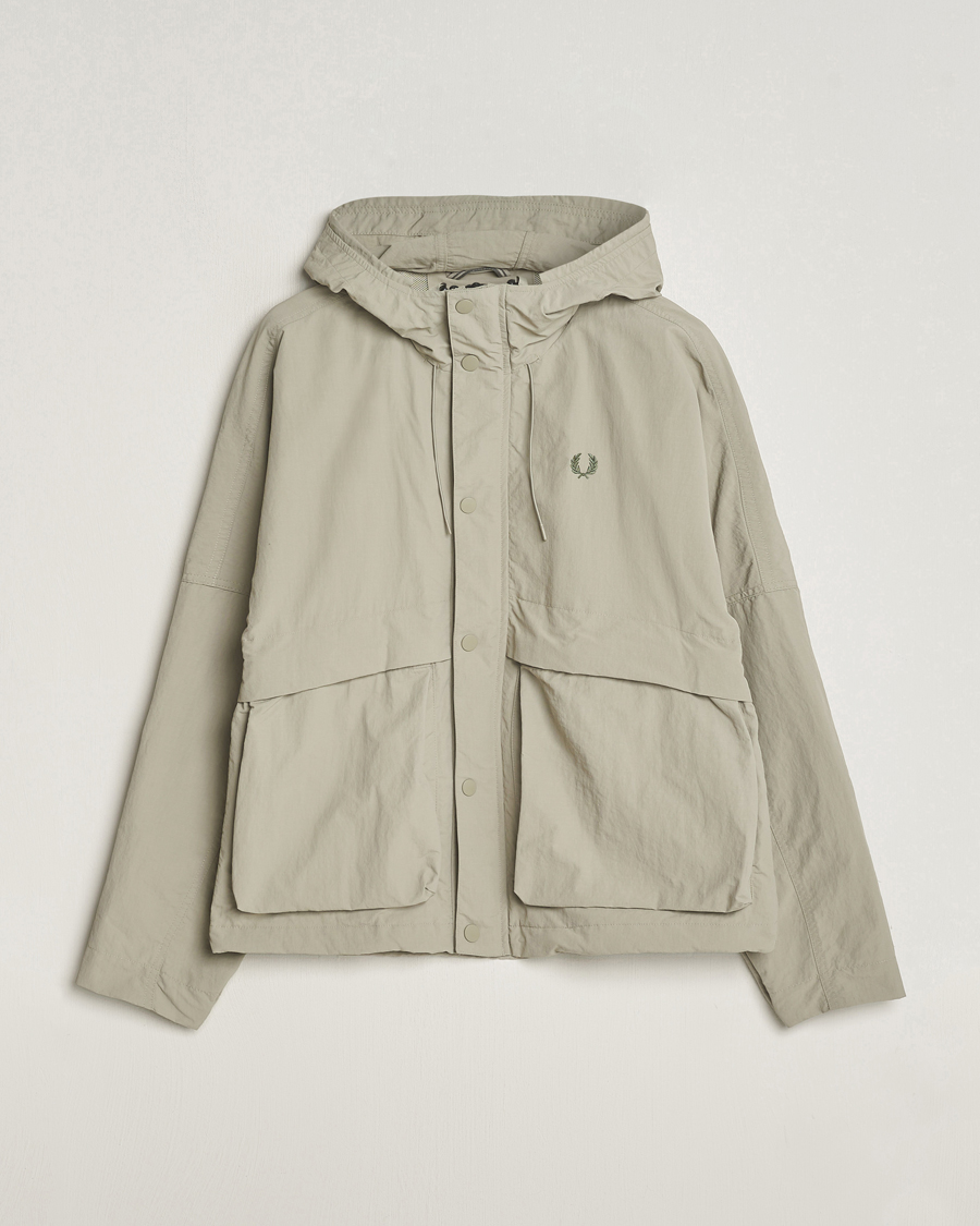 Herren | Jacken | Fred Perry | Cropped Ripstop Hooded Jacket Warm Grey