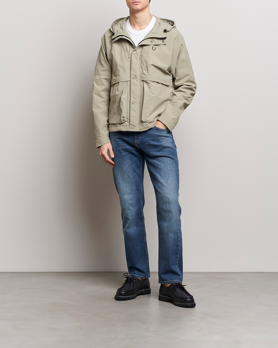 Herren | Jacken | Fred Perry | Cropped Ripstop Hooded Jacket Warm Grey