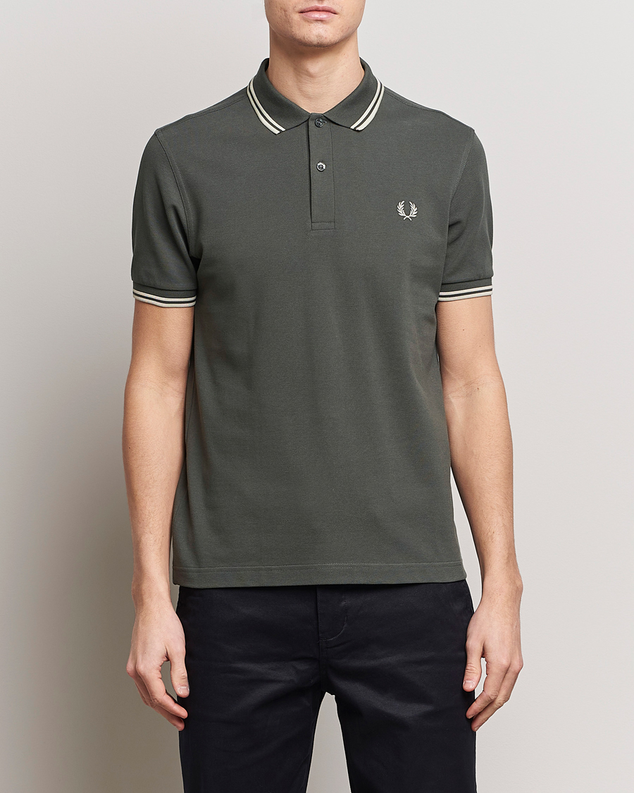 Herren | Poloshirts | Fred Perry | Twin Tipped Polo Shirt Field Green