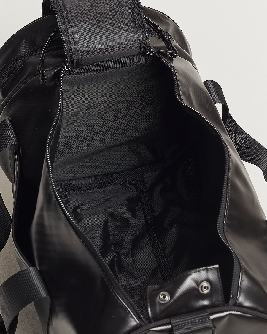 Herren | Taschen | Fred Perry | Tonal Classic Barrel Bag Black/Gold