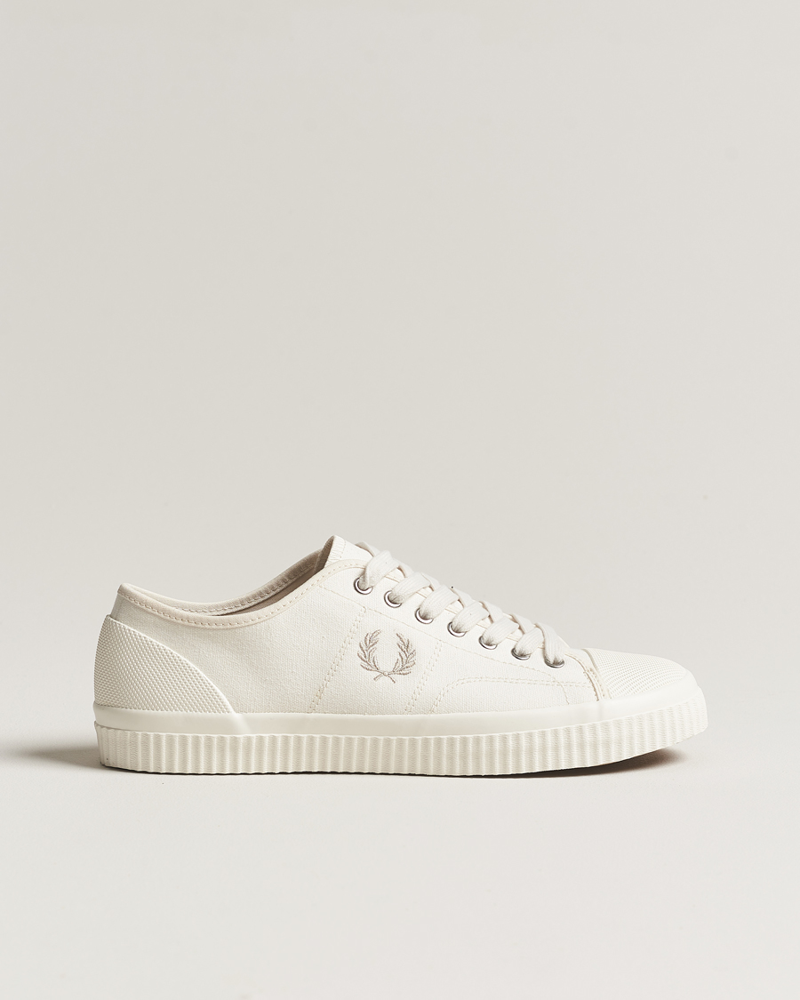 Herren | Fred Perry Hughes Canvas Sneaker Ecru | Fred Perry | Hughes Canvas Sneaker Ecru