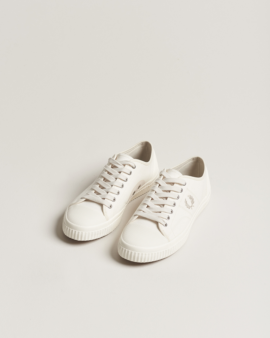 Herren | Fred Perry Hughes Canvas Sneaker Ecru | Fred Perry | Hughes Canvas Sneaker Ecru