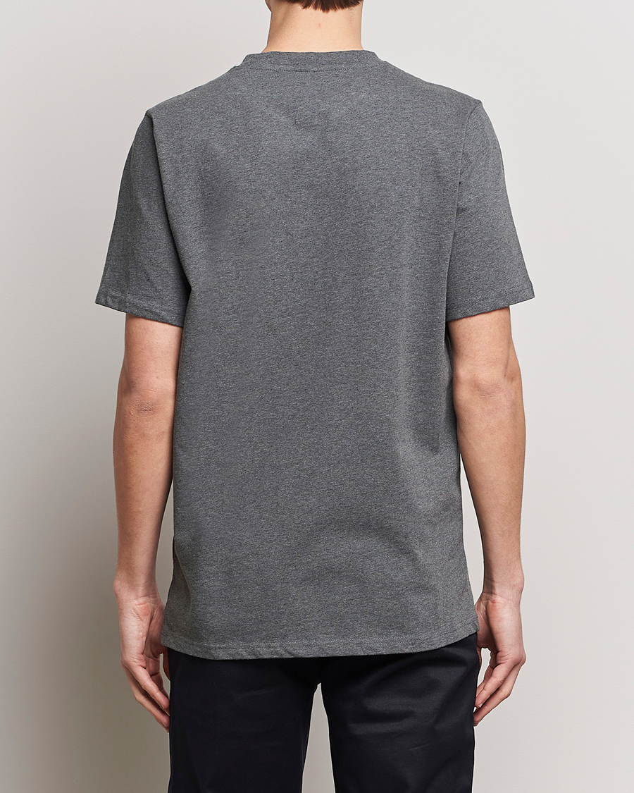 Herren | T-Shirts | KnowledgeCotton Apparel | Loke Badge T-Shirt Dark Grey Melange