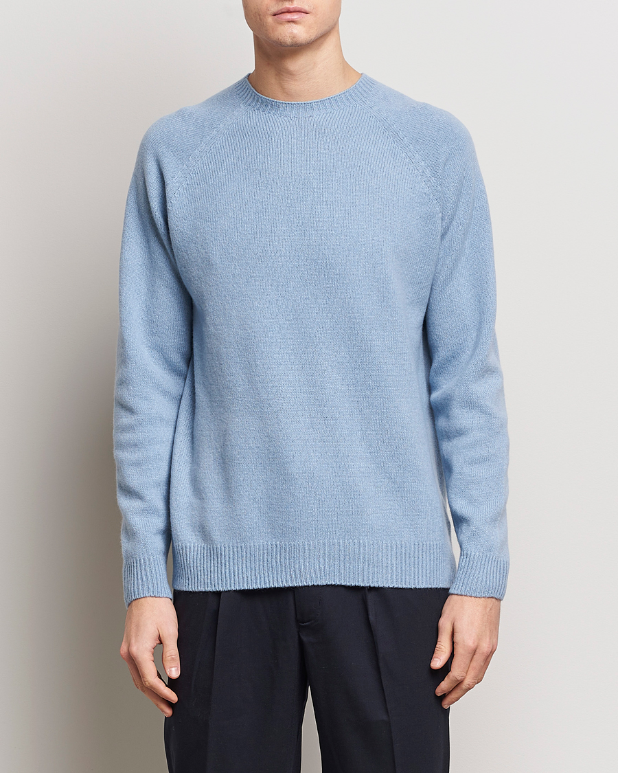 Men | Sweaters & Knitwear | Sunspel | Lambswool Crew Neck Sky Blue