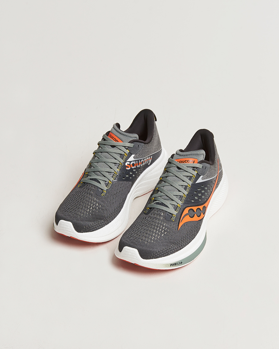Herren | Saucony Ride 17 Shadow/Peppar | Saucony | Ride 17 Shadow/Peppar