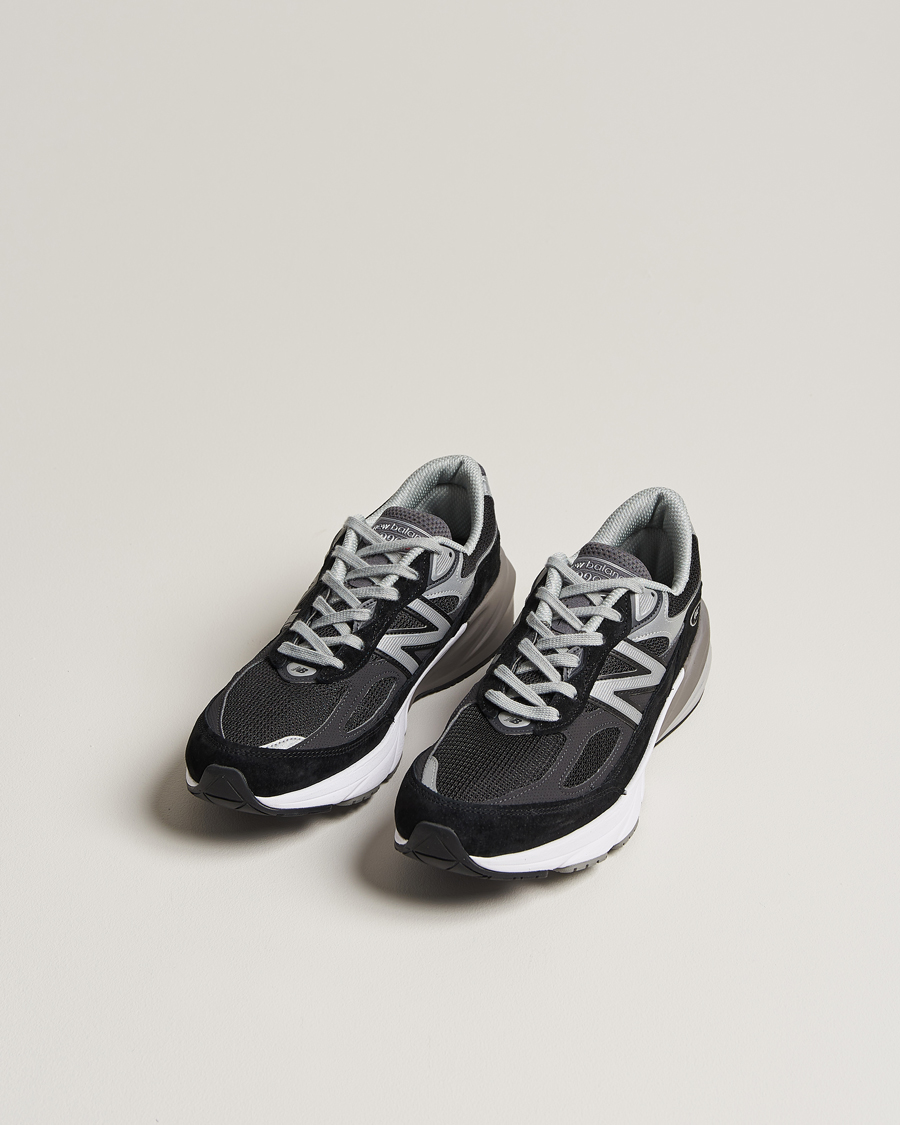 Herren | Personal Classics | New Balance | Made in USA 990v6 Sneakers Black/White