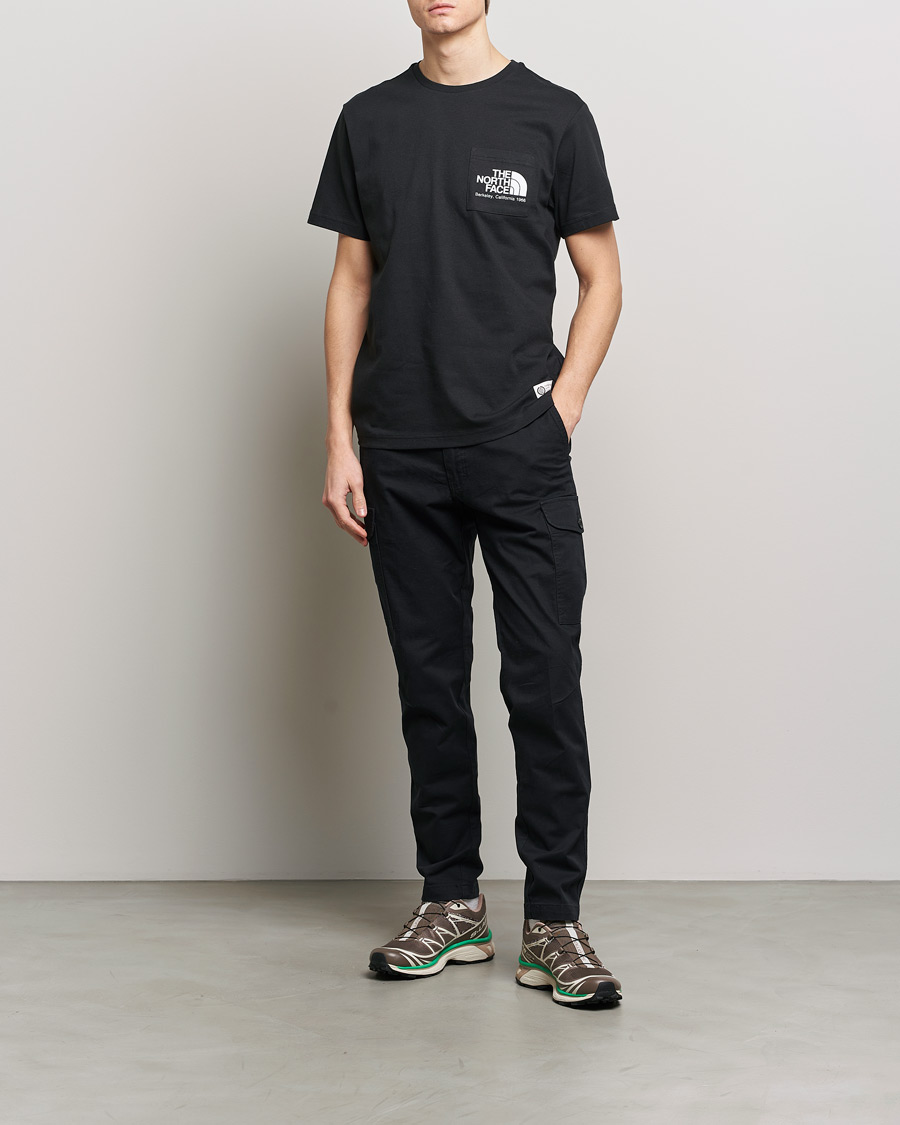 Herren | T-Shirts | The North Face | Berkeley Pocket T-Shirt Black