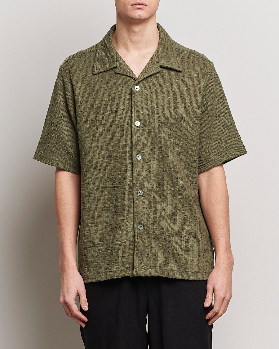 Herren | Kurzarmhemden | NN07 | Julio Short Sleeve Shirt Capers Green