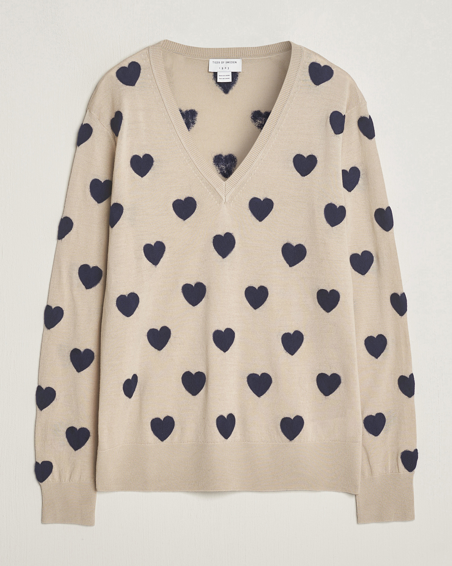 Herren | Pullover | Tiger of Sweden | Aaron Heart Knitted V Neck Nomad