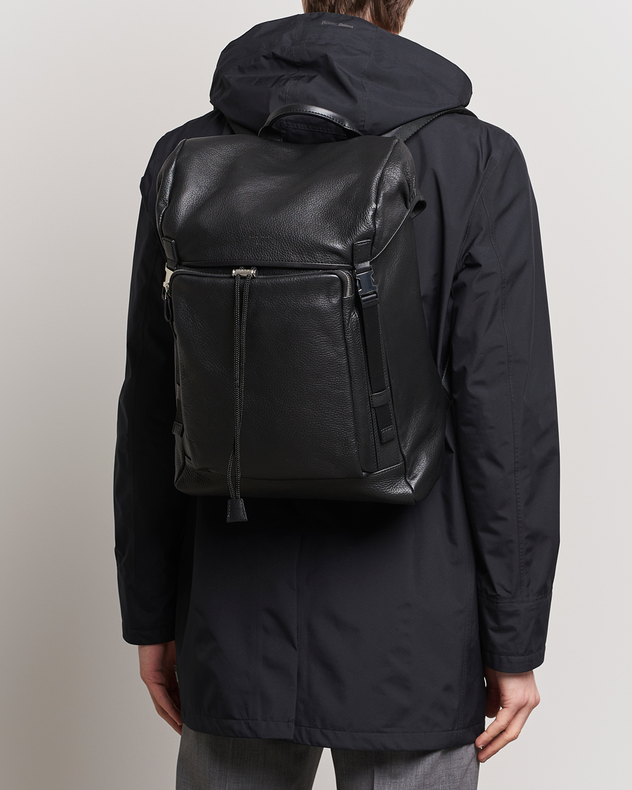 Herren |  | Tiger of Sweden | Baha Grained Leather Backpack Black