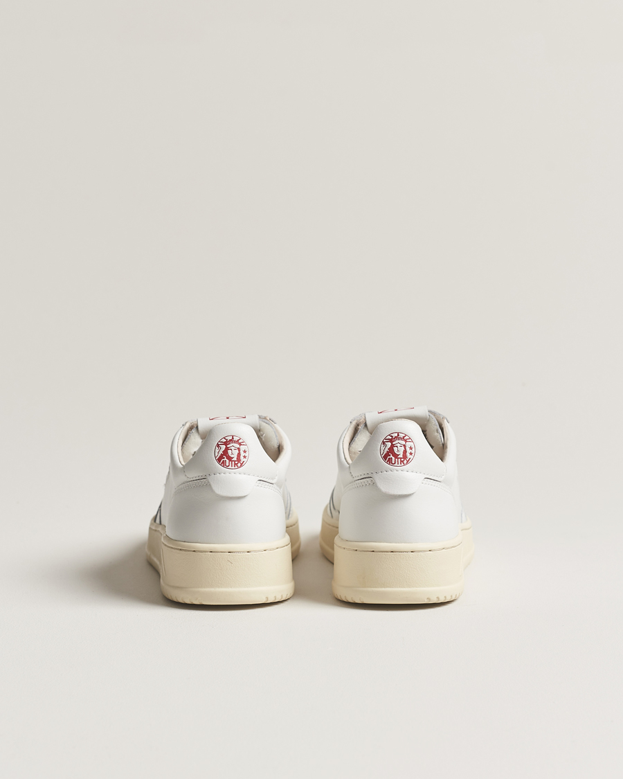 Herren | Autry Medalist Low Leather Sneaker White/Red | Autry | Medalist Low Leather Sneaker White/Red