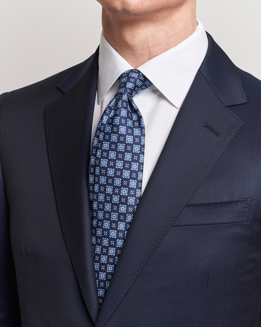 Herren | Kiton Printed Medallion Silk Tie Navy | Kiton | Printed Medallion Silk Tie Navy