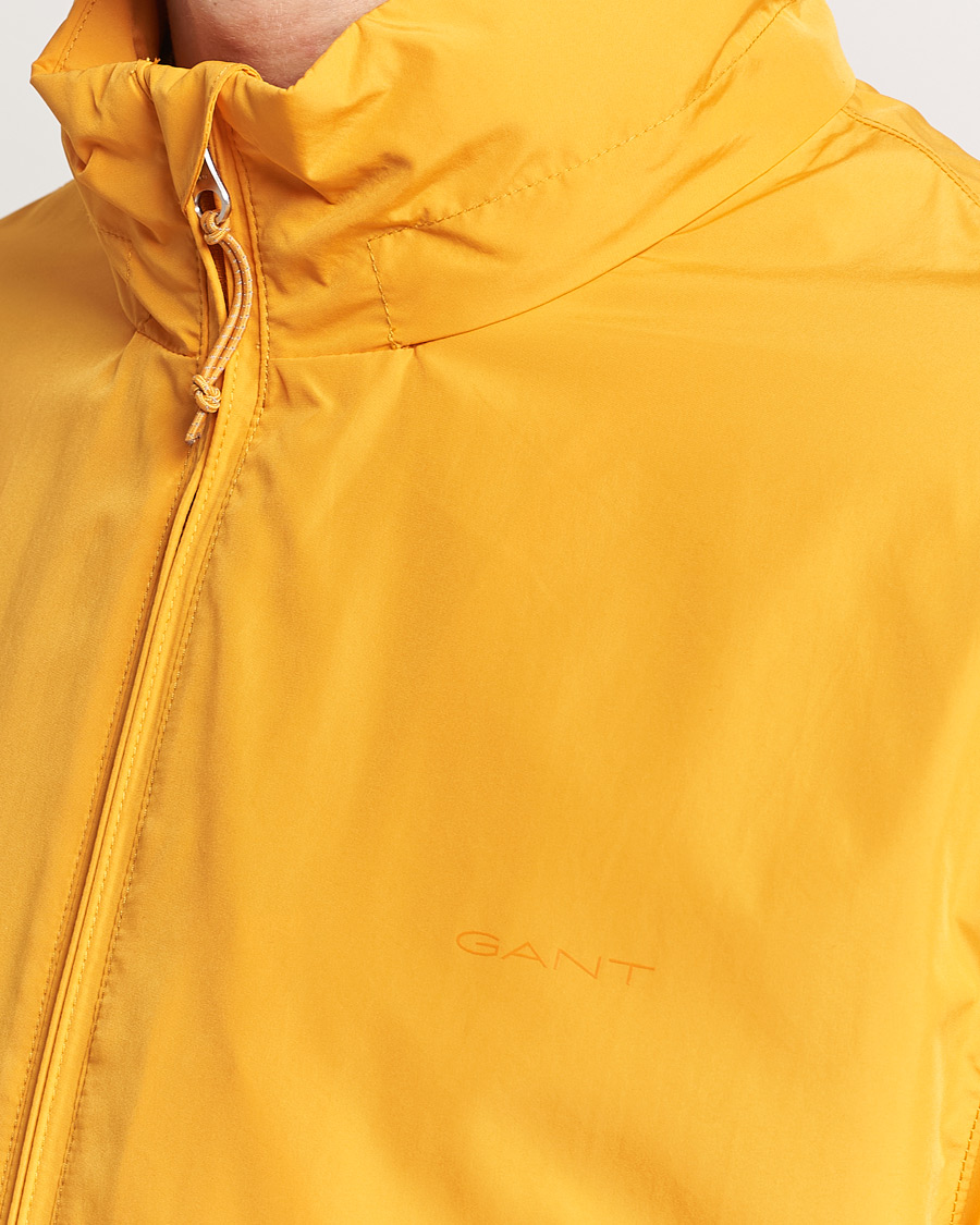 Herren | Jacken | GANT | Light Nylon Windcheater Medal Yellow