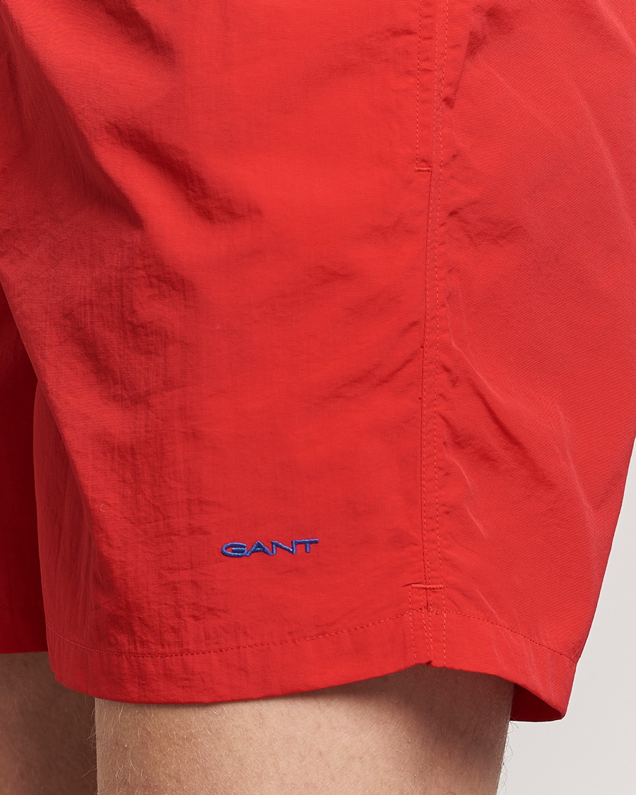 Herren | Badehosen | Gant | Basic Swimshorts Bright Red
