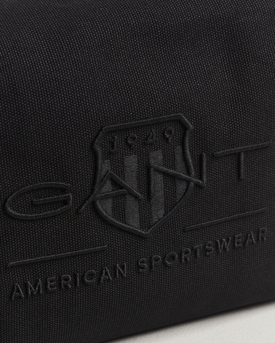 Herren | GANT Tonal Shield Wash Bag Ebony Black | GANT | Tonal Shield Wash Bag Ebony Black