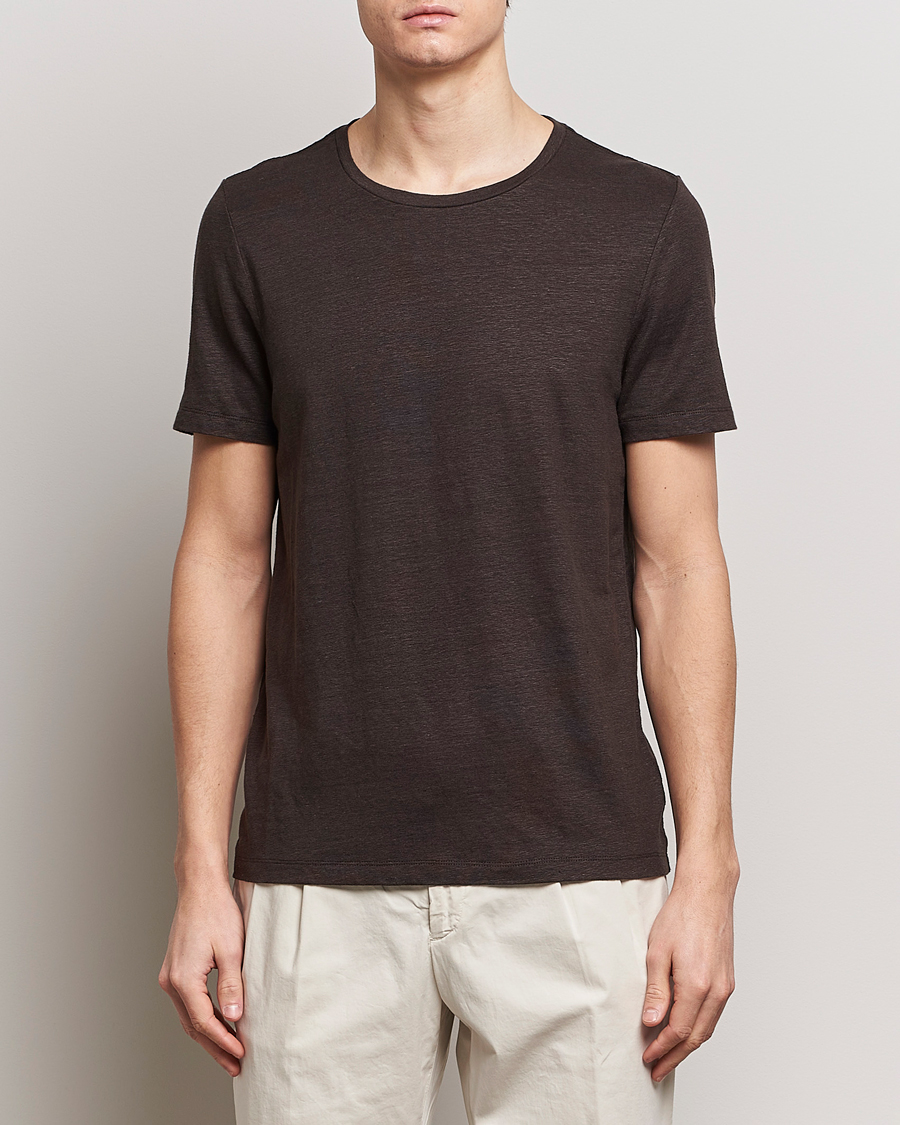 Herren | T-Shirts | Oscar Jacobson | Kyran Linen T-Shirt Brown
