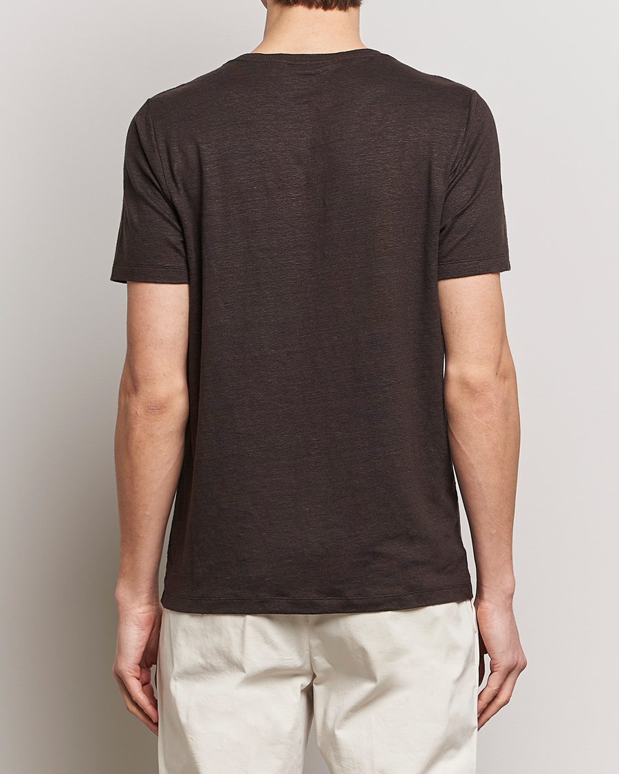 Herren | T-Shirts | Oscar Jacobson | Kyran Linen T-Shirt Brown