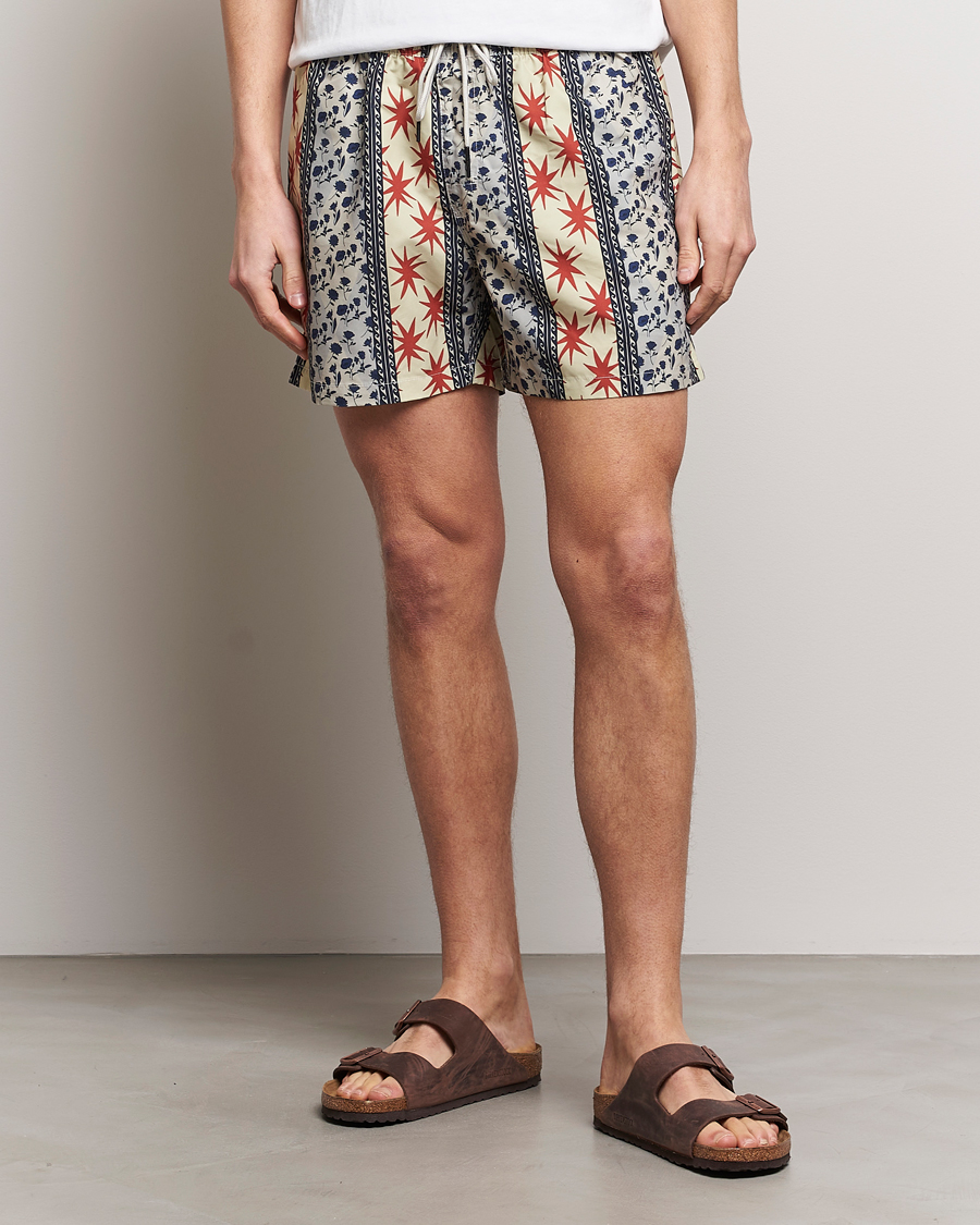 Herren | Badehosen | OAS | Printed Swimshorts Karma