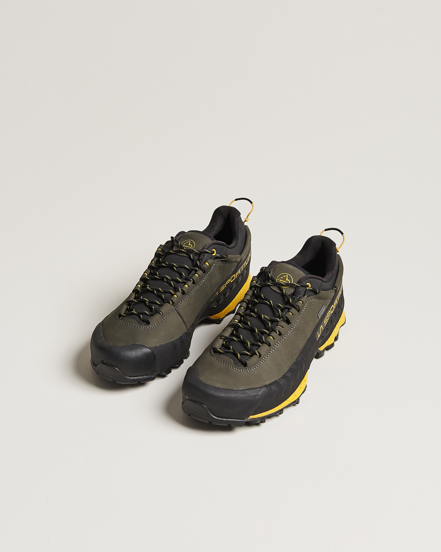 Herren | Trail Sneaker | La Sportiva | TX5 GTX Hiking Shoes Carbon/Yellow