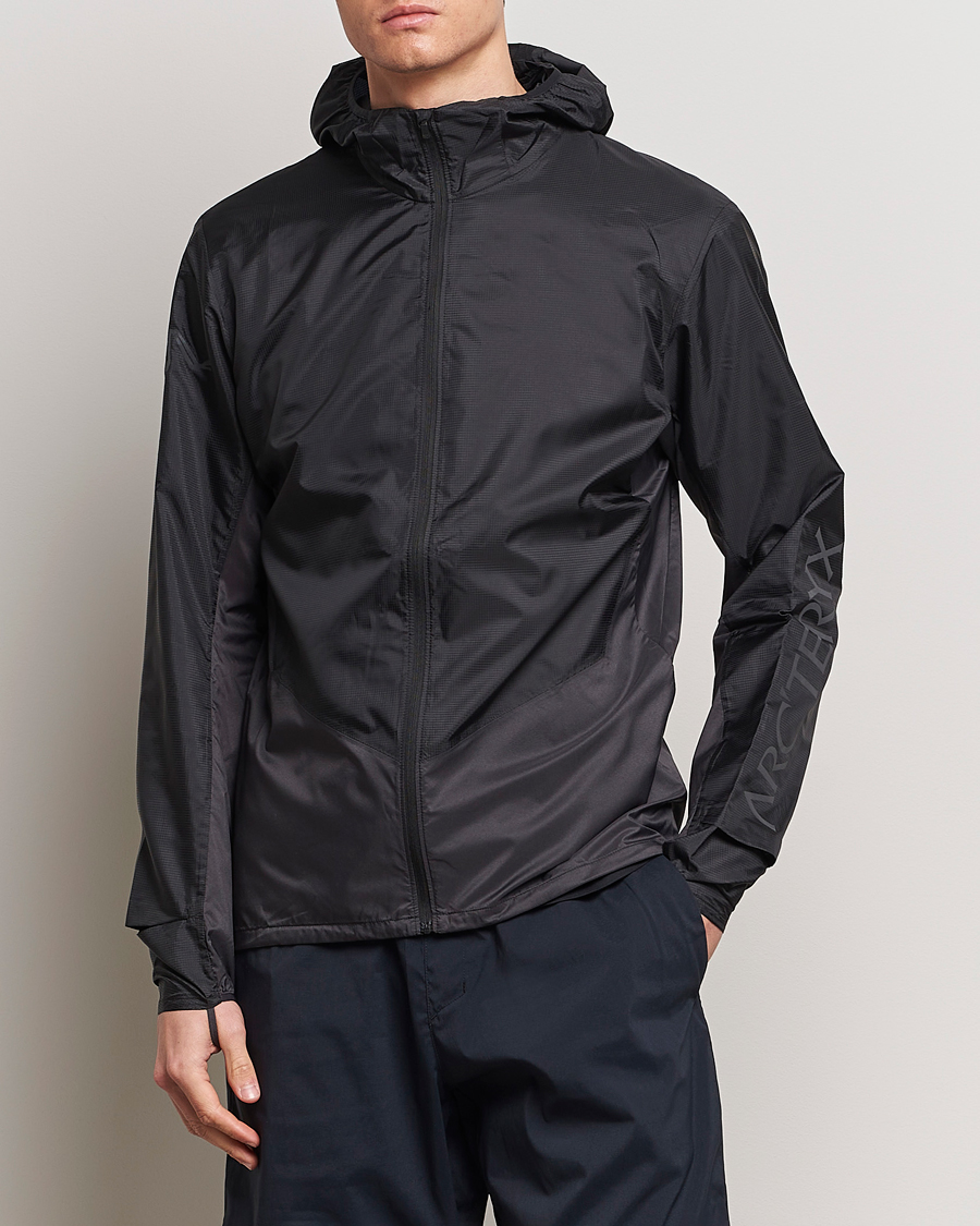 Herren | Jacken | Arc'teryx | Norvan Windshell Hooded Jacket Black/Graphite