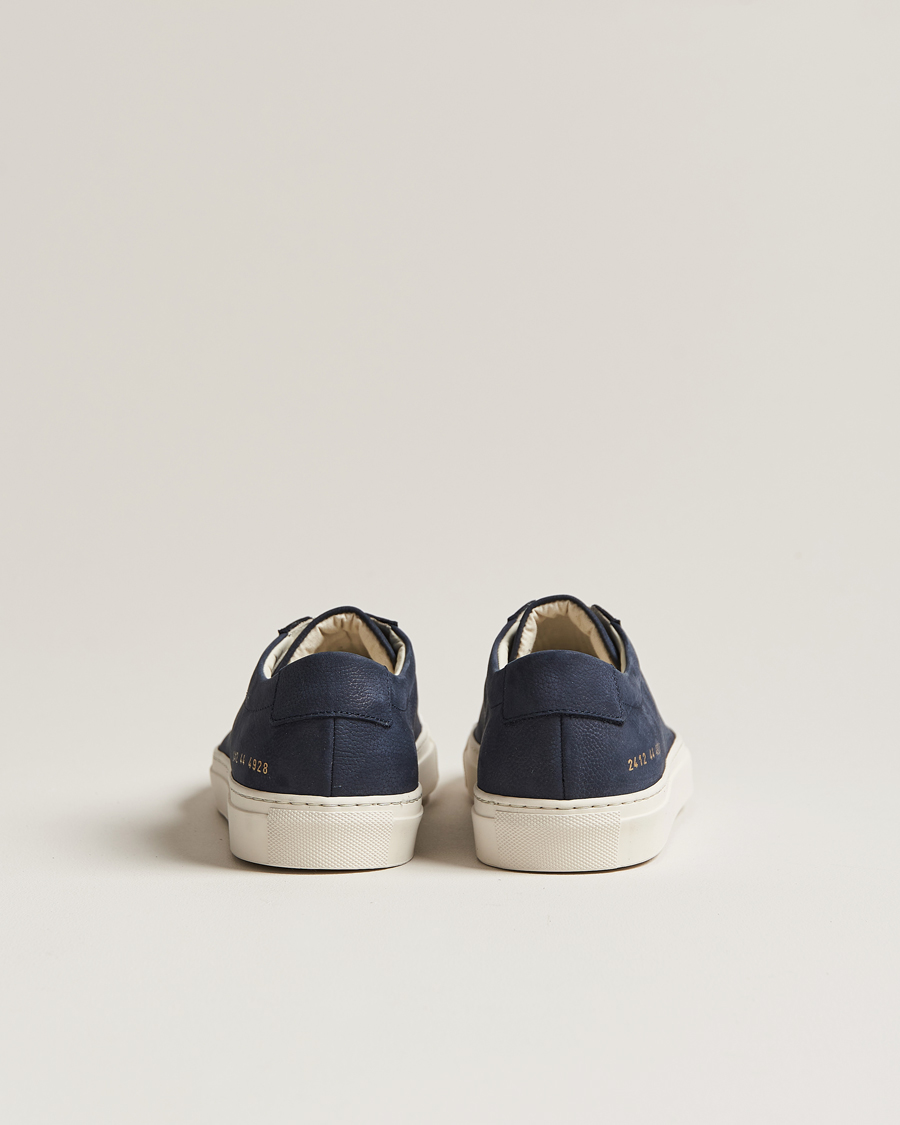 Herren | Common Projects Original Achilles Pebbled Nubuck Sneaker Navy | Common Projects | Original Achilles Pebbled Nubuck Sneaker Navy