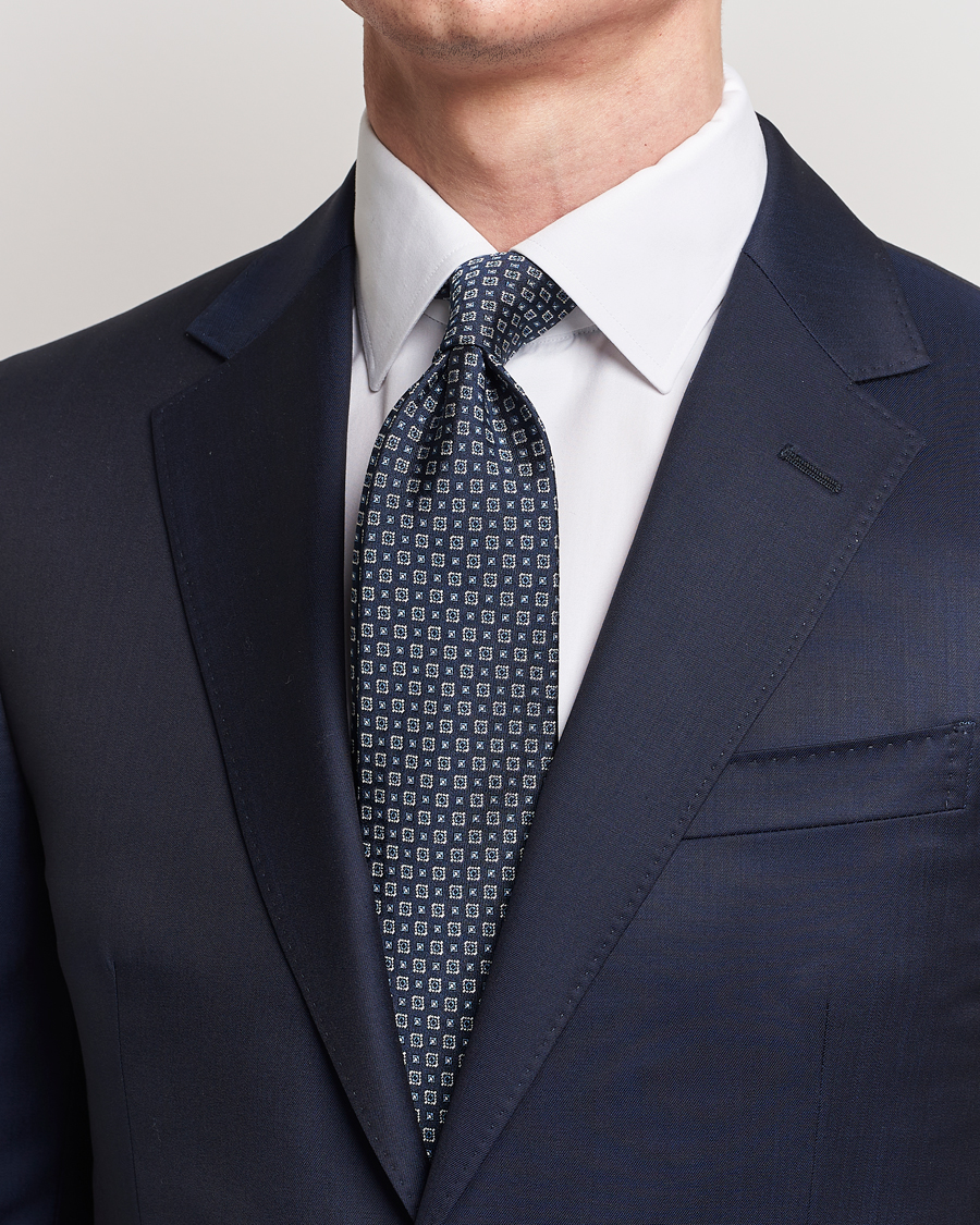 Herren | Brioni Medallion Silk Tie Navy | Brioni | Medallion Silk Tie Navy