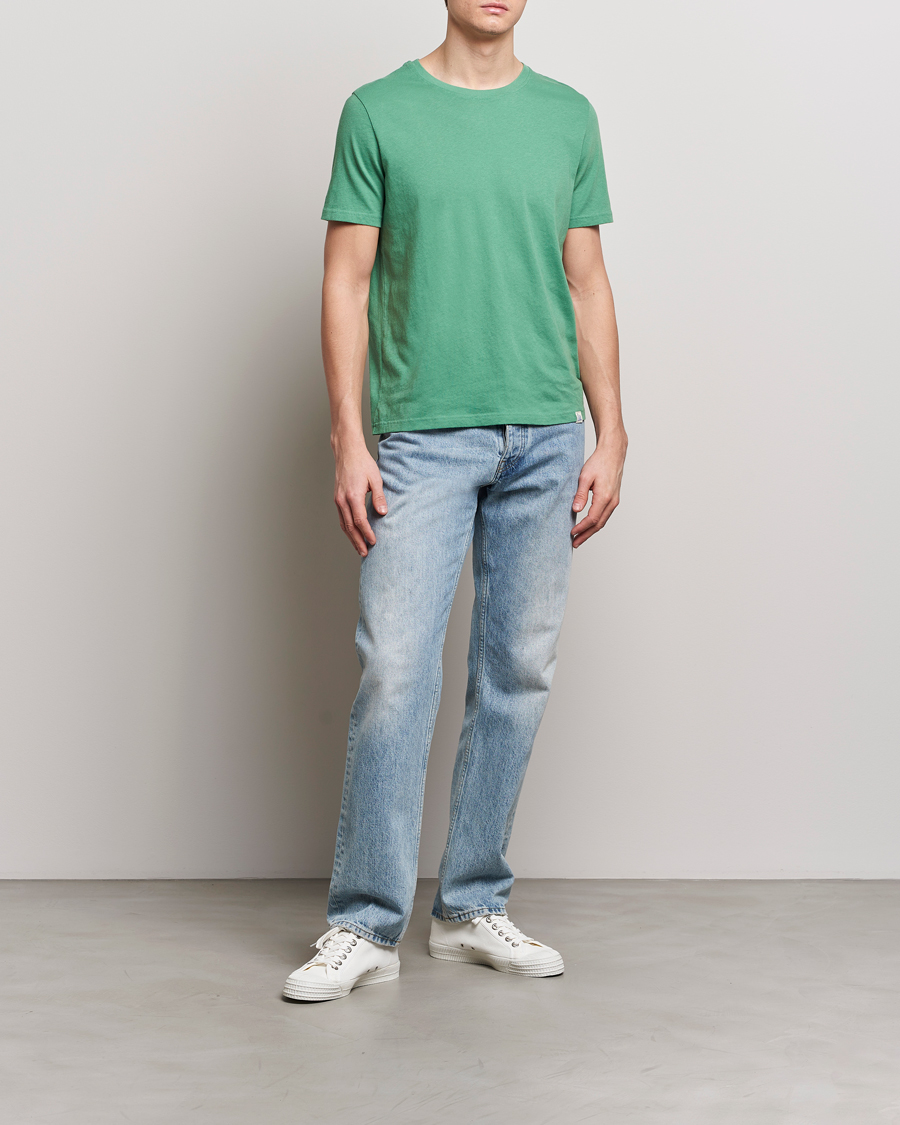 Herren | T-Shirts | Merz b. Schwanen | Organic Cotton Washed Crew Neck T-Shirt Grass Green