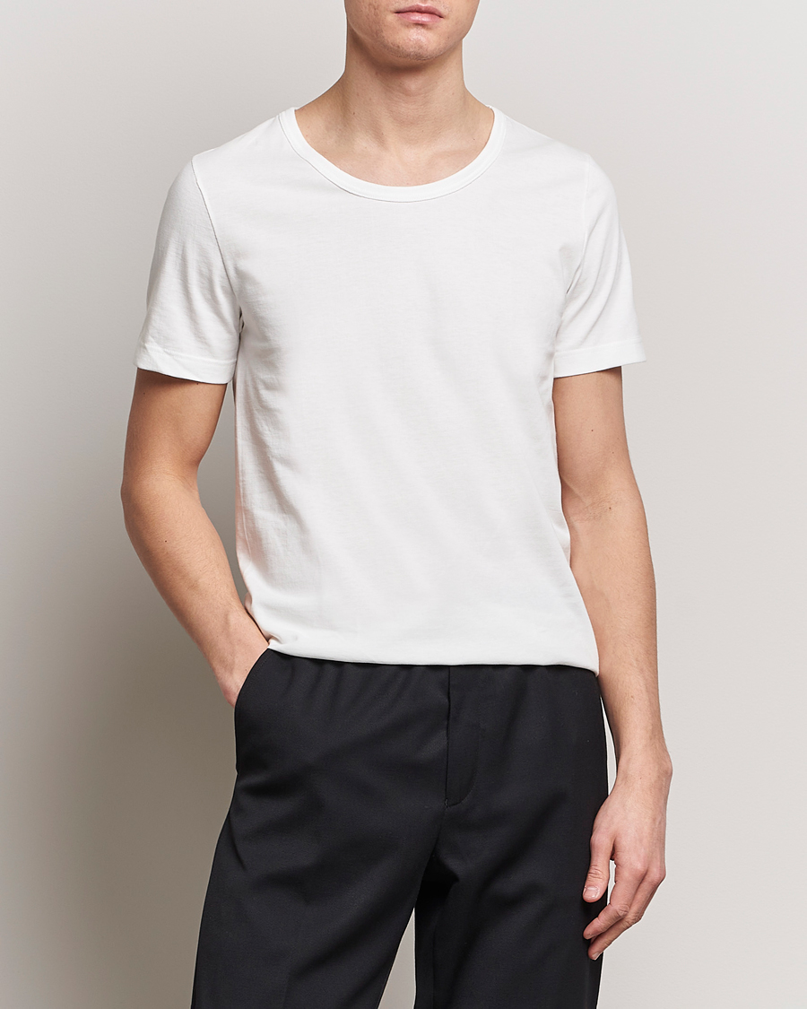 Herren | Weiße T-Shirts | Merz b. Schwanen | 1970s Classic Loopwheeled V-Neck T-Shirt White