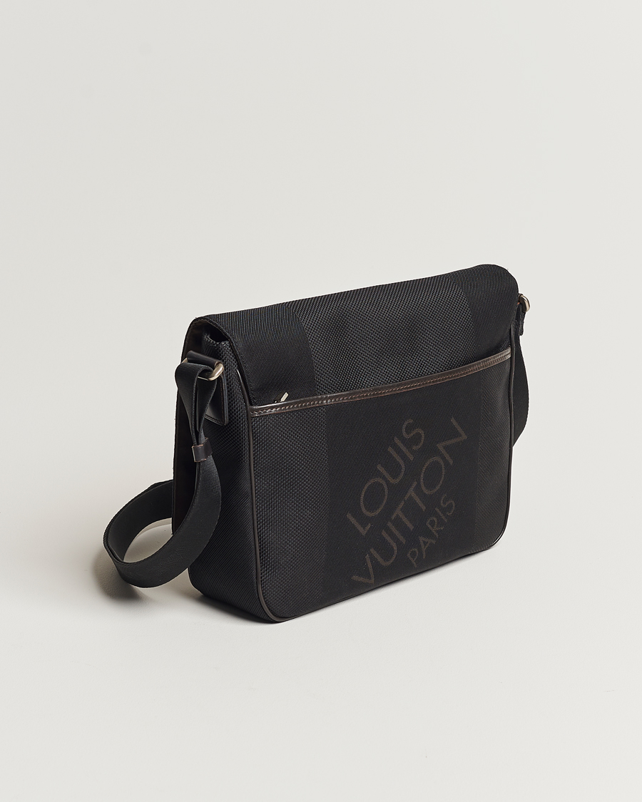 Herren | Louis Vuitton Pre-Owned Canvas Messenger Bag Damier Geant | Louis Vuitton Pre-Owned | Canvas Messenger Bag Damier Geant