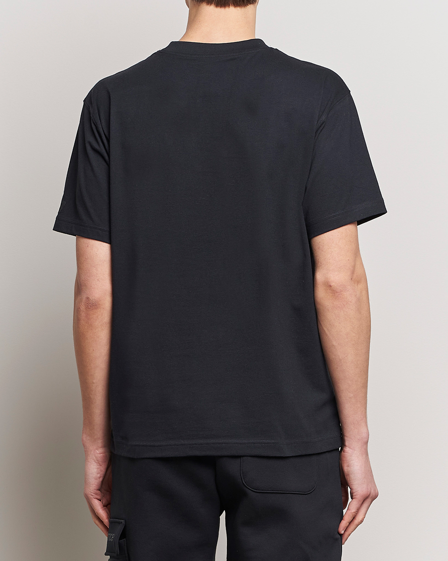 Herren | T-Shirts | New Balance | Shifted Graphic T-Shirt Black