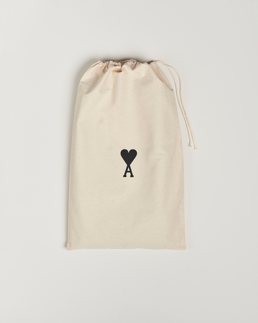 Herren | AMI Heart Logo Beach Towel Black/White | AMI | Heart Logo Beach Towel Black/White