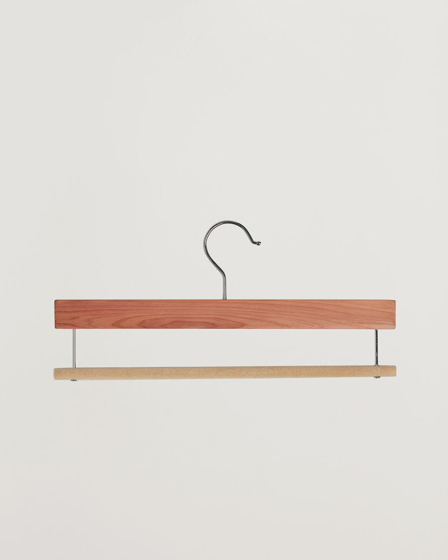 Herren | Exklusiv bei Care of Carl | Care with Carl | 5-Pack Cedar Wood Trouser Hangers