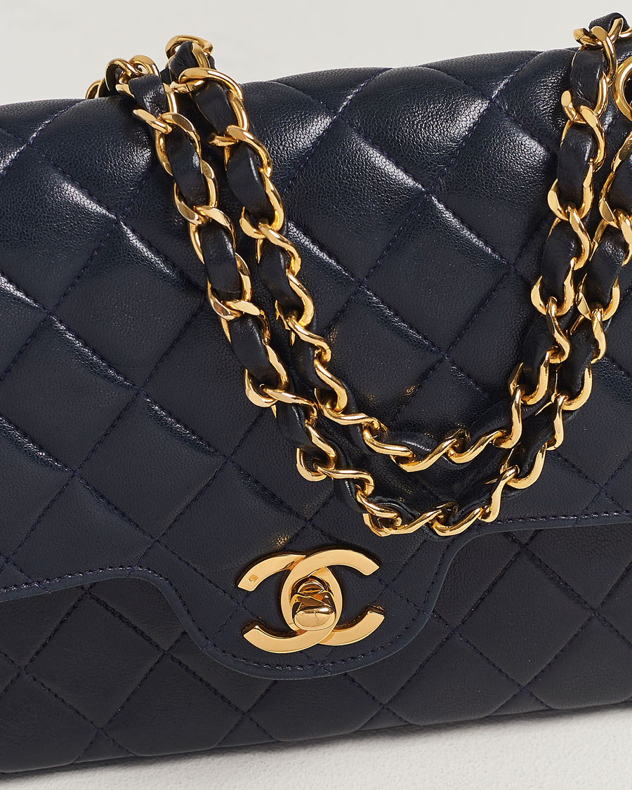 Herren | Chanel Pre-Owned Small Classic Flap Bag Navy | Chanel Pre-Owned | Small Classic Flap Bag Navy