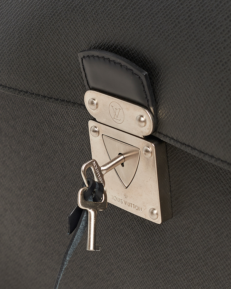 Herren | Louis Vuitton Pre-Owned Robusto Breifcase Black | Louis Vuitton Pre-Owned | Robusto Breifcase Black