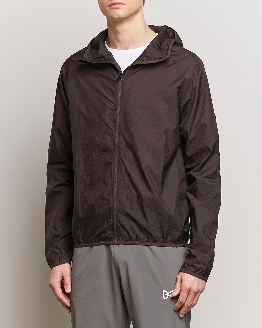 Men | Coats & Jackets | District Vision | Ultralight Packable DWR Wind Jacket Cacao