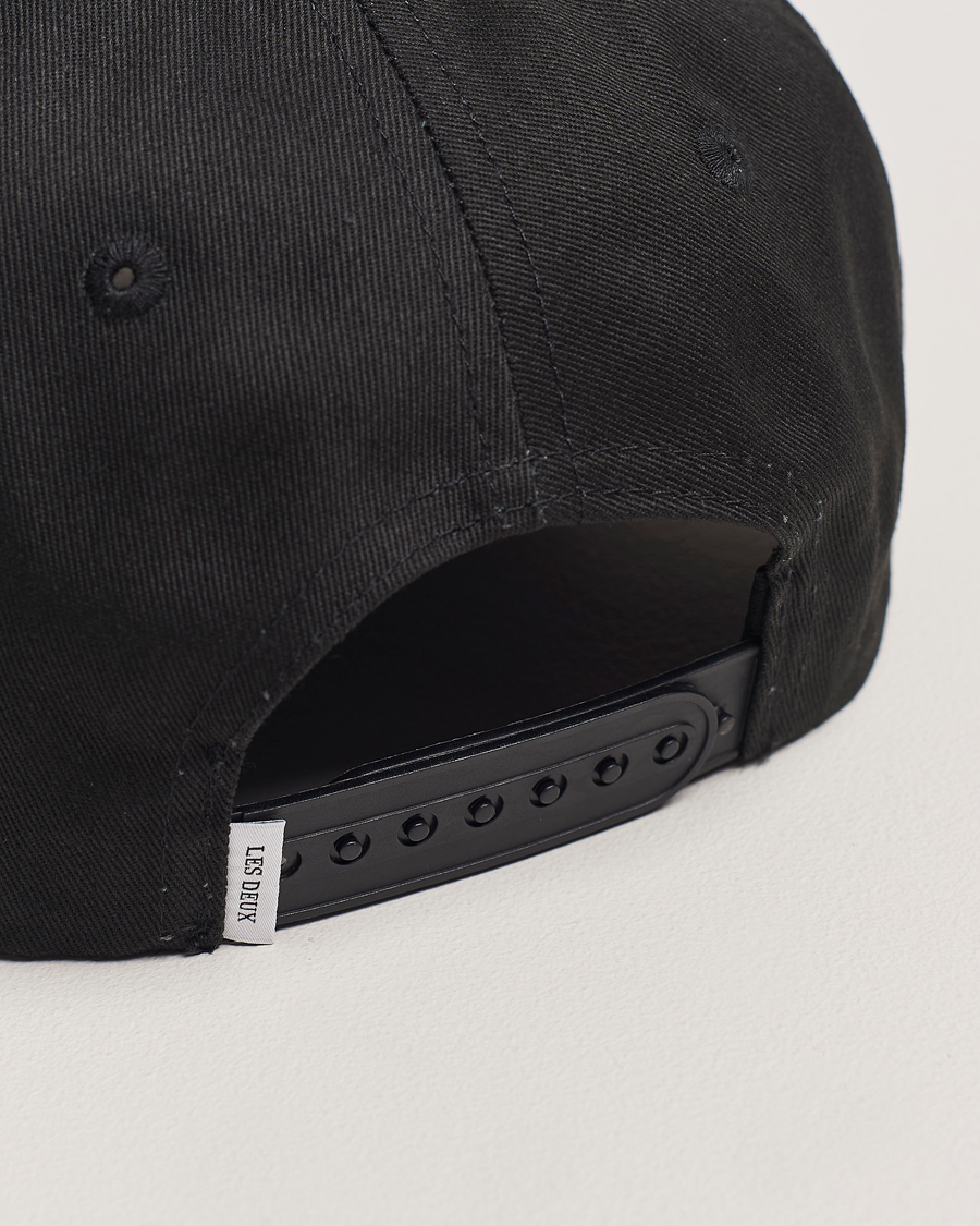 Herren | Les Deux Encore Organic Cotton Baseball Cap II Black/White | LES DEUX | Encore Organic Cotton Baseball Cap II Black/White