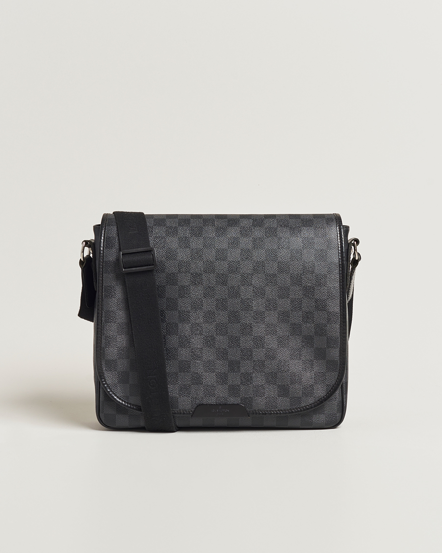 Herren | Louis Vuitton Pre-Owned Daniel MM Satchel Leather Bag Damier Graphite | Louis Vuitton Pre-Owned | Daniel MM Satchel Leather Bag Damier Graphite
